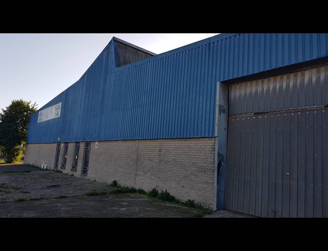 1,580M² FACTORY TO LET IN BRACKENFELL INDUSTRIAL